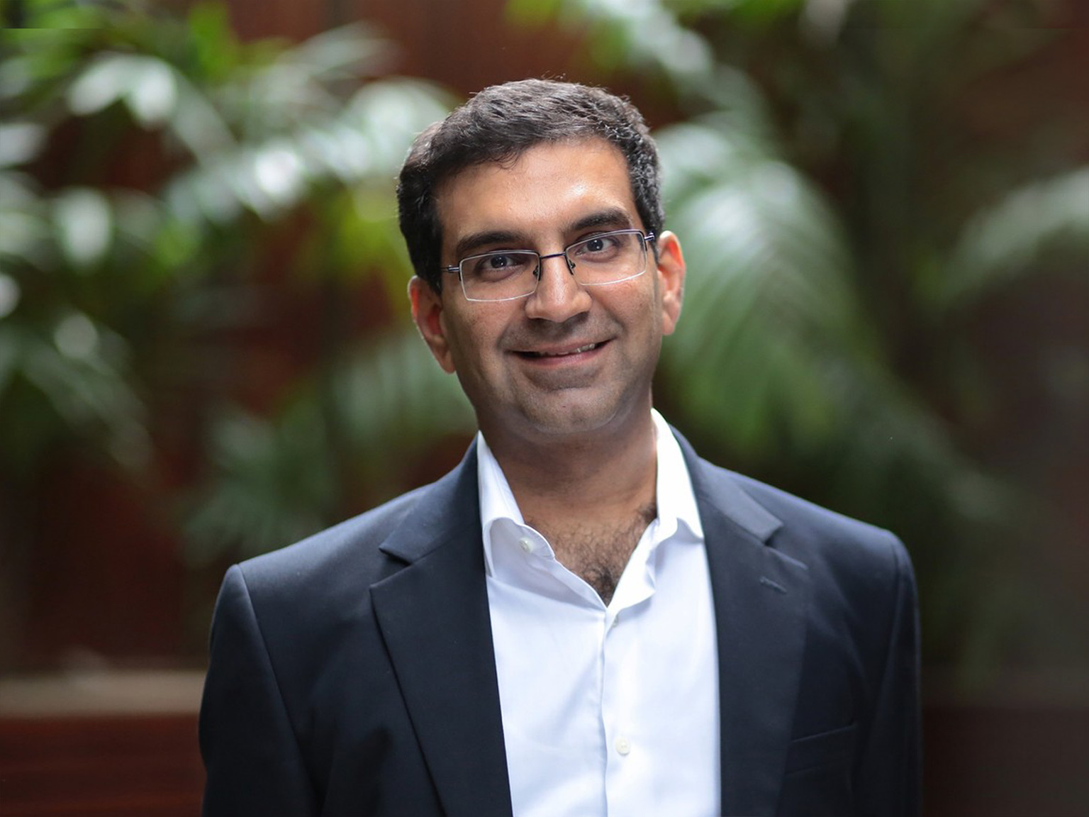 This is a profile image of Faridun Dotiwala